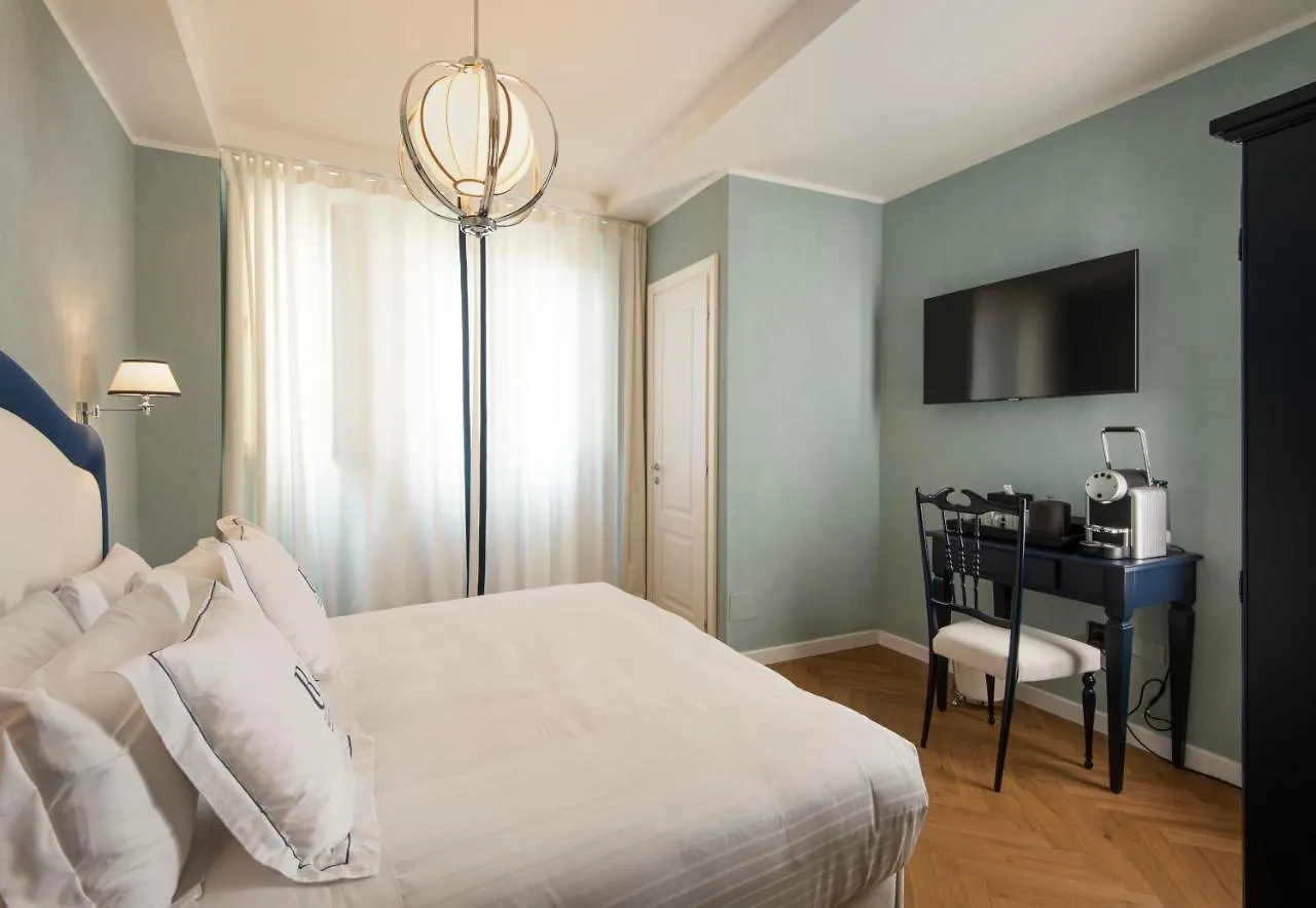 Relais Uffizi Hotel Florence Italy